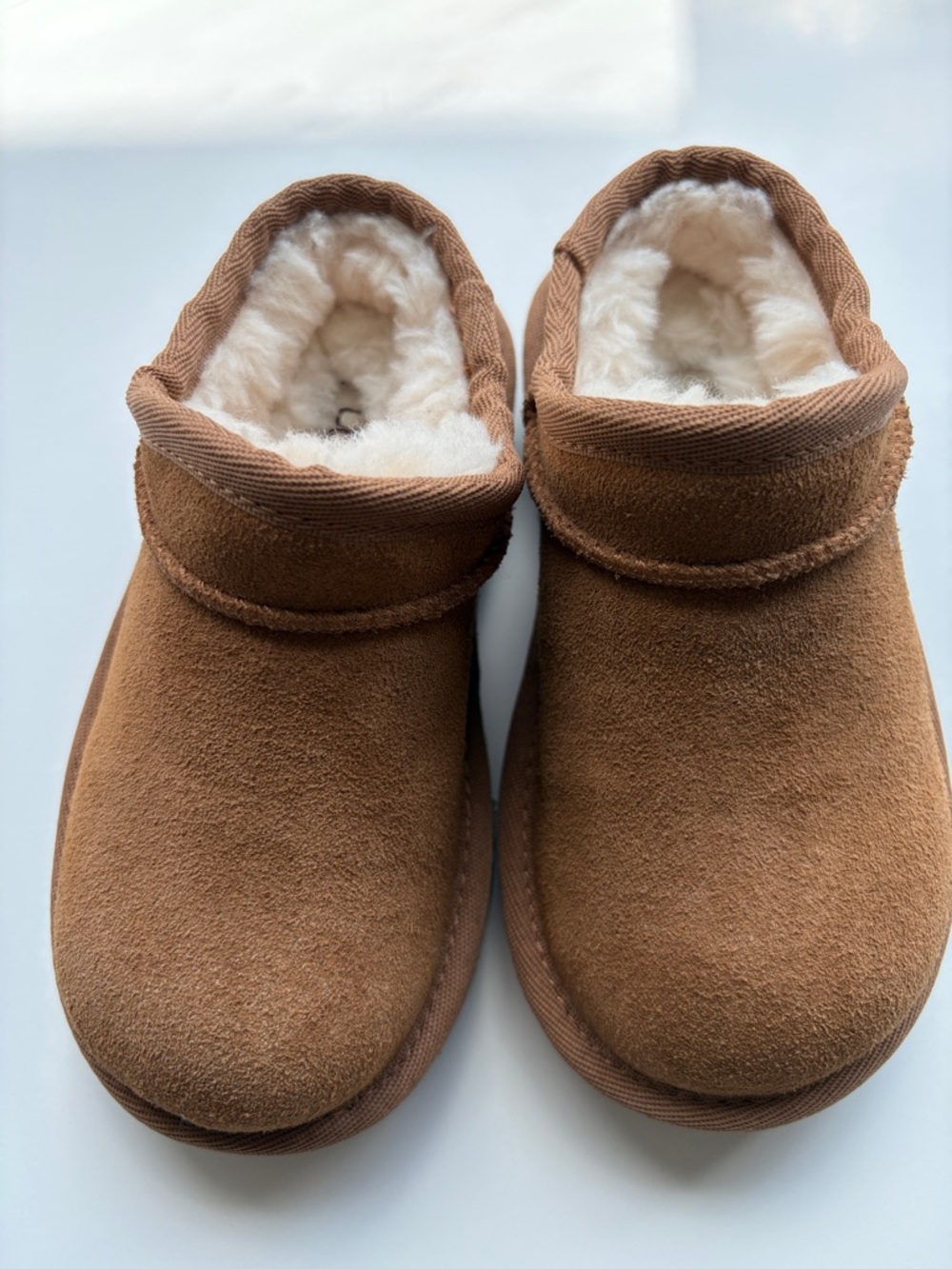 UGG Classic Bootie Slipper Toddler Slip-Ons, Size 8 T